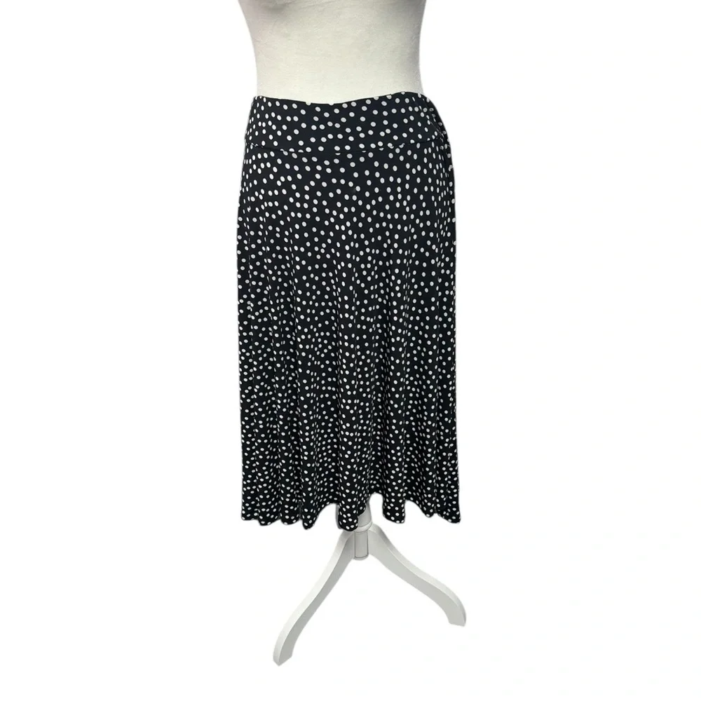 Lily Black and White Polka Dot Midi Length Skirt. Size L EUC